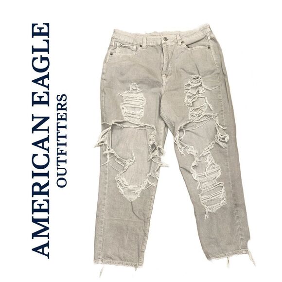 American Eagle Outfitters Distressed Light Gray Wash Mom Jeans - Size 16 Regular - Picture 1 of 3